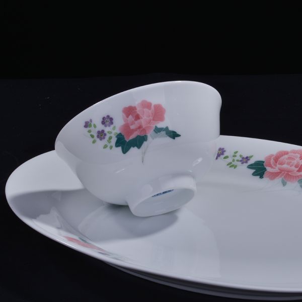 双面芙蓉花36头餐具（皮盒）/件